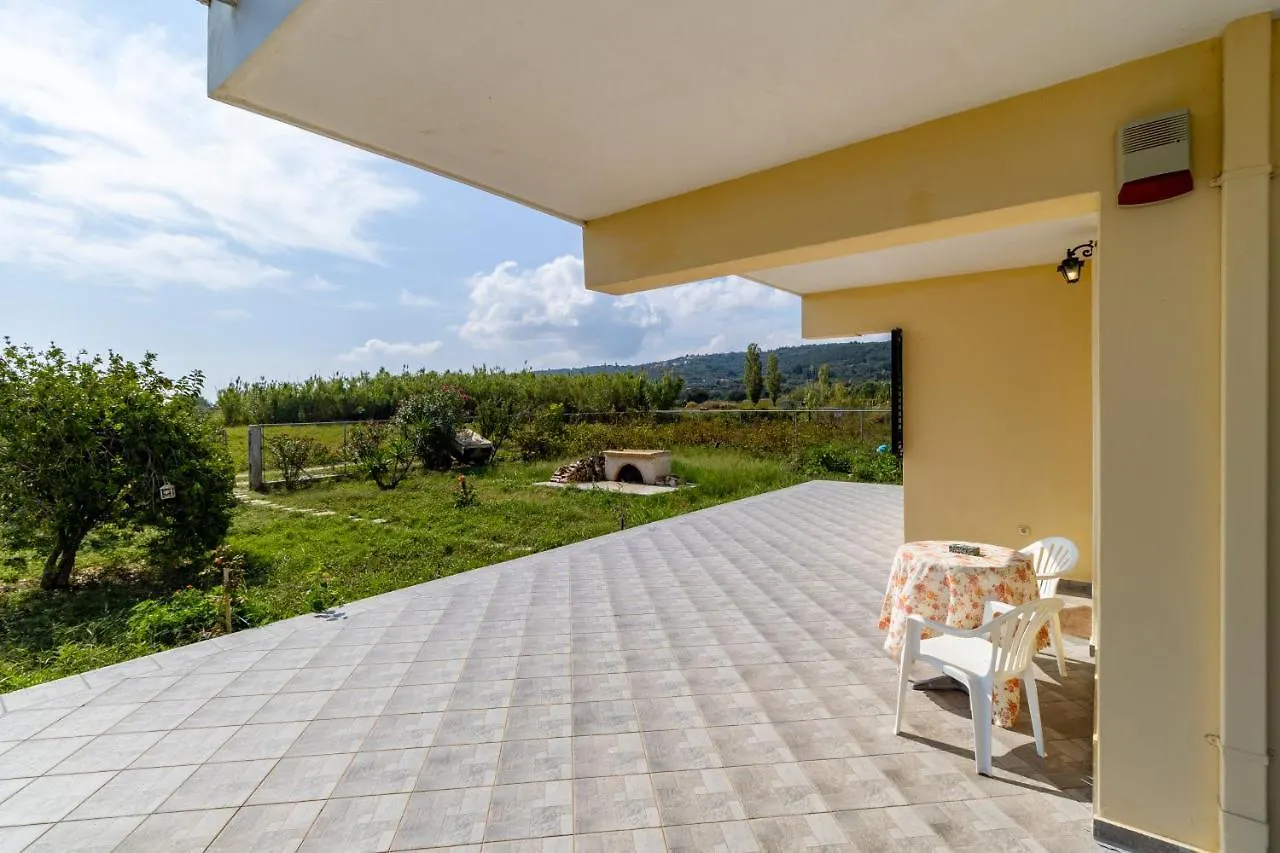 Villa Virginia Lixouri Grecia