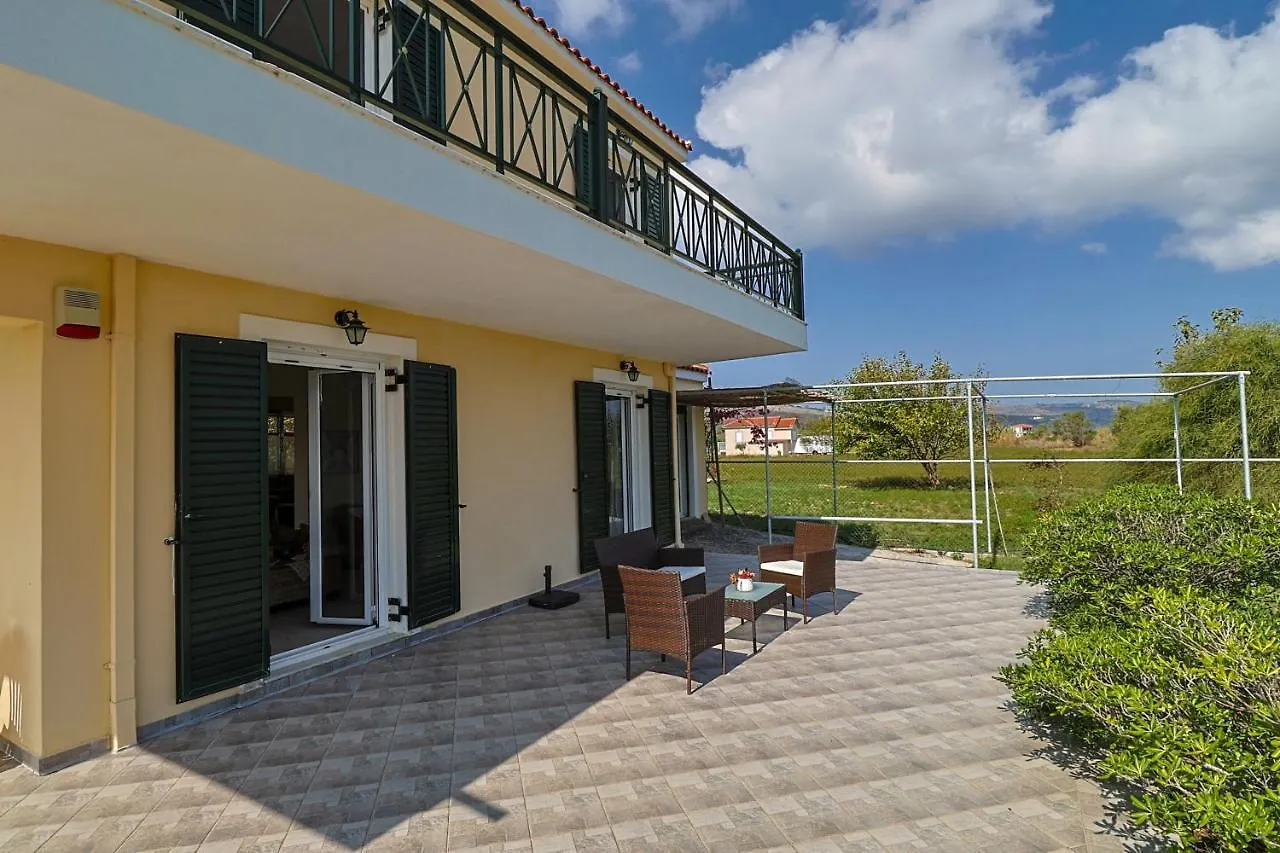 Villa Virginia Lixouri
