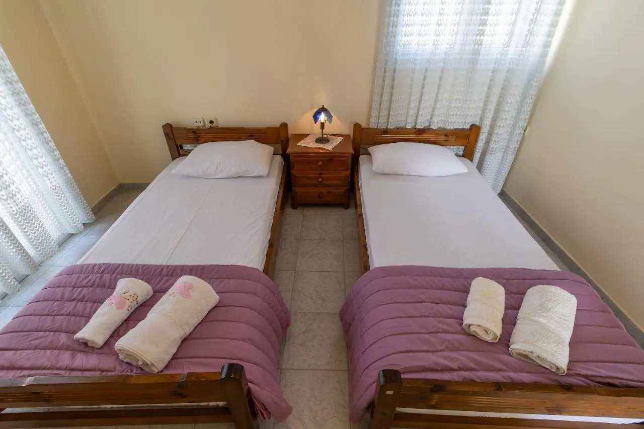 Villa Virginia Lixouri Grecia