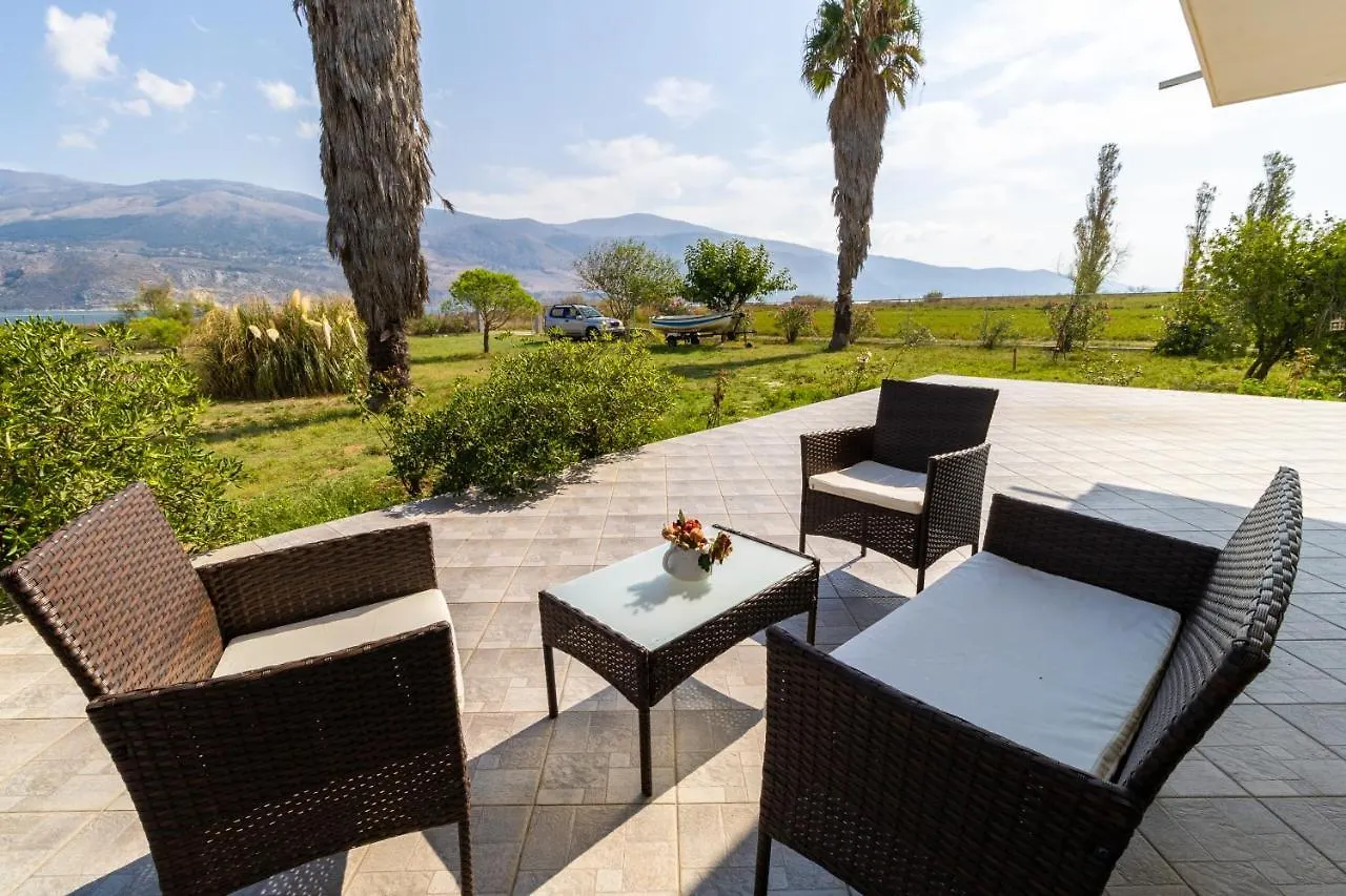Villa Virginia Lixouri 0*,  Grecia