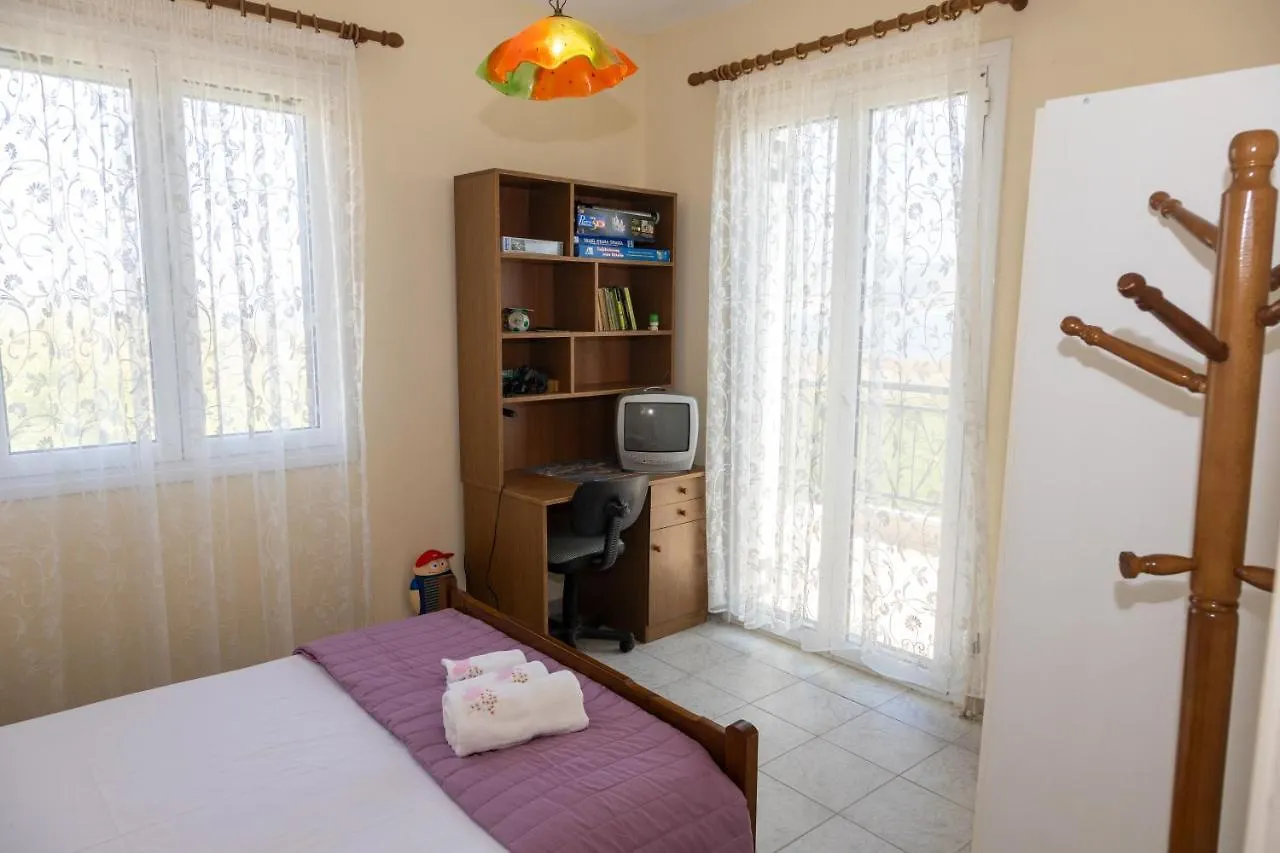 Villa Virginia Lixouri 0*,